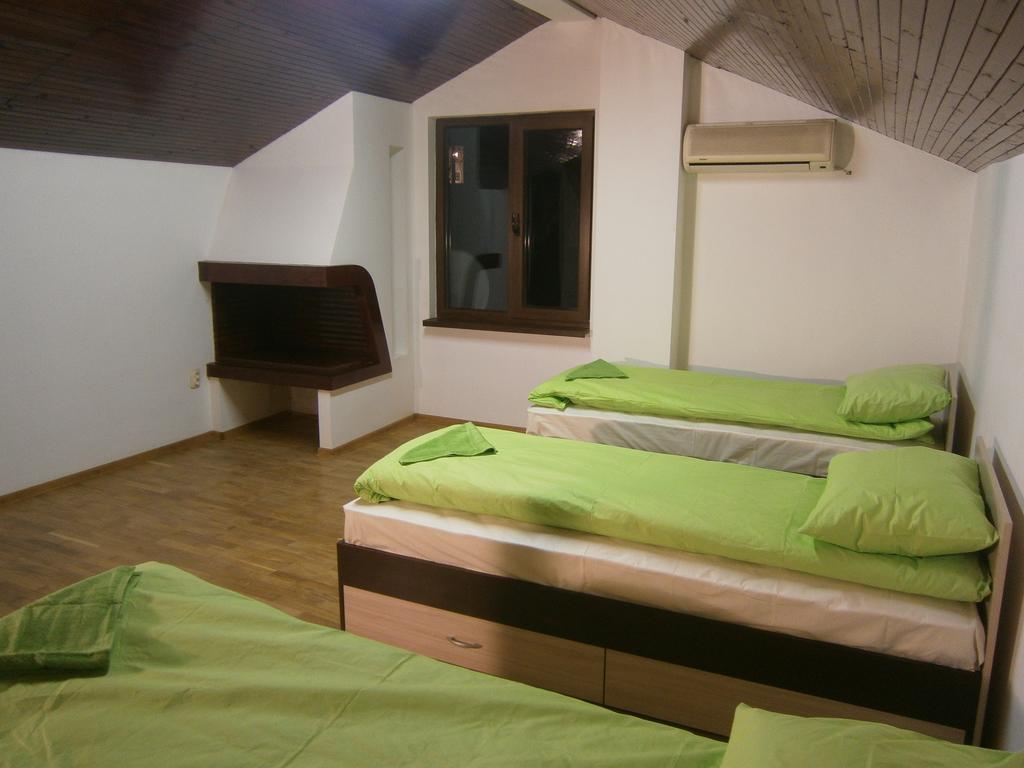 Ivory Tower Hostel *